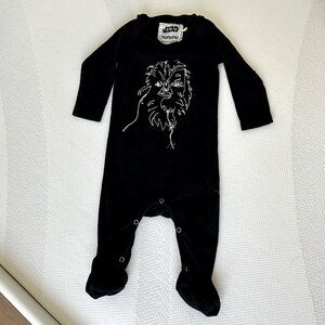 Nununu World long sleeve footie 12-18months
